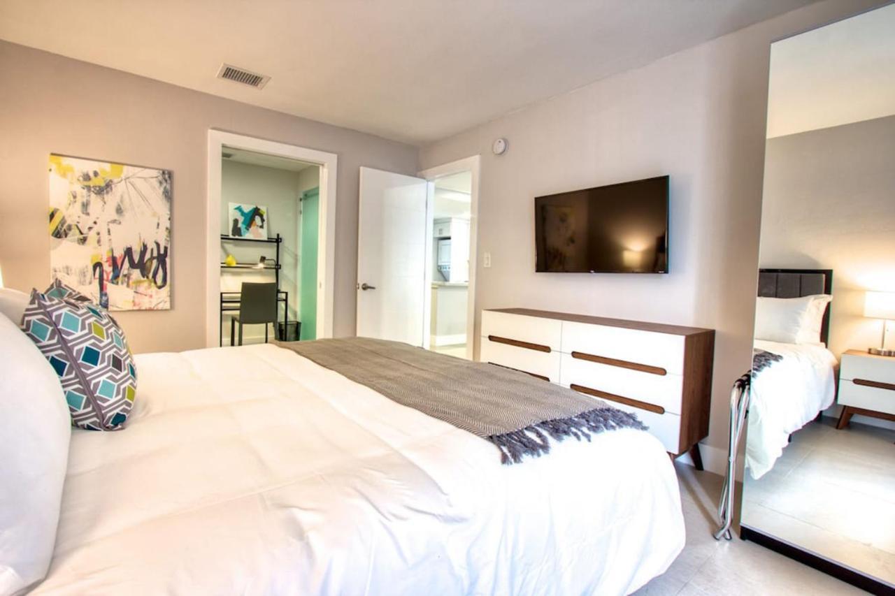 Designer River View Apartments Форт-Лодердейл Экстерьер фото