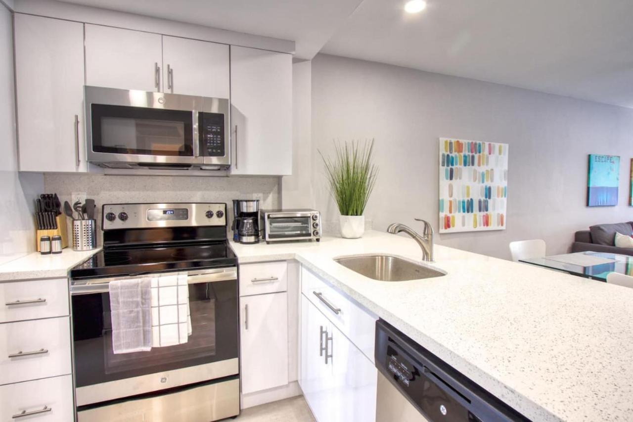 Designer River View Apartments Форт-Лодердейл Экстерьер фото