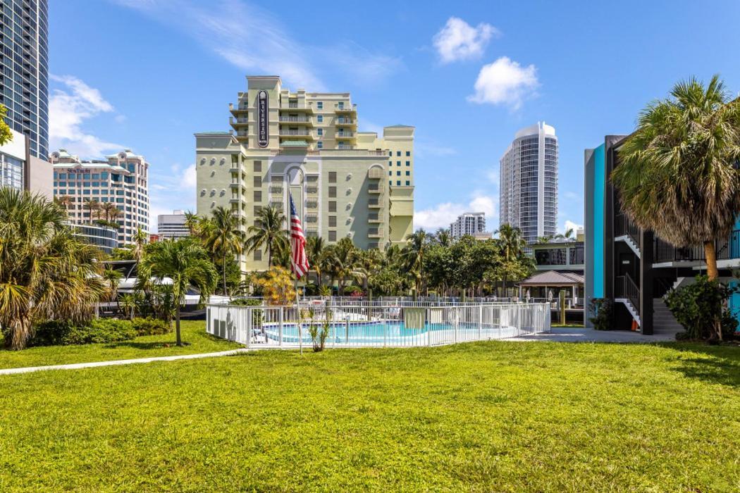 Designer River View Apartments Форт-Лодердейл Экстерьер фото