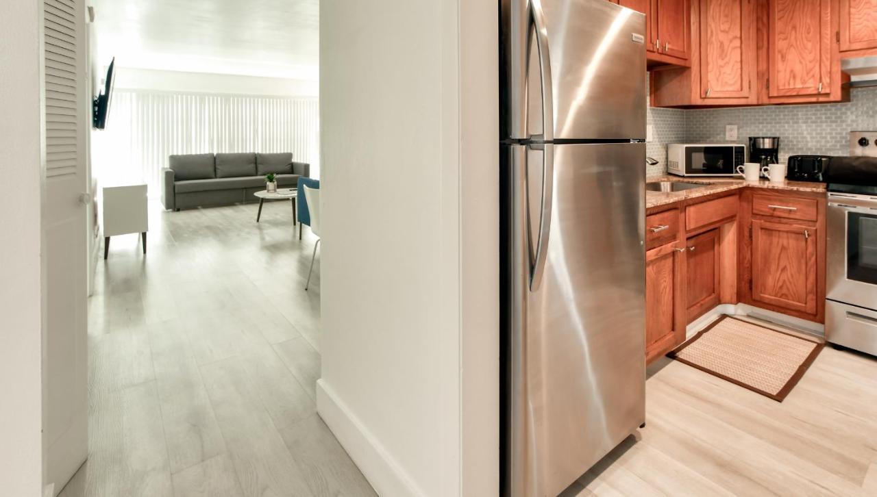 Designer River View Apartments Форт-Лодердейл Экстерьер фото